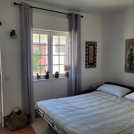 Johanna 3* Lagos